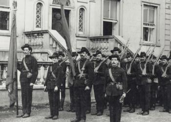 A 'still' of the Citizen Army, from the 1959 Film 'Mise Éire'<br><i>Courtesy of Gael-Linn</i>