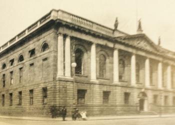 The Royal College of Surgeons in 1916<br><i>Courtesy of the Irish Capuchin Provincial Archives</i>