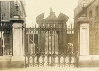 Dublin Castle entrance in 1916<br><i>Courtesy of the Irish Capuchin Provincial Archives</i>
